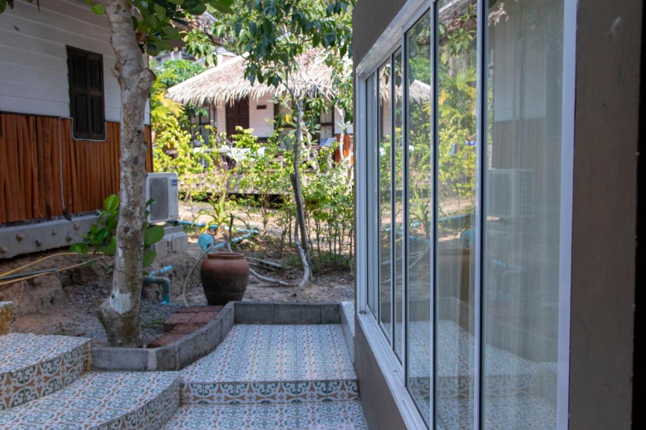 Hotel Ban_Na Koh Chang Exterior foto